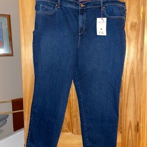 Gloria Vanderbilt Indigo Straight Leg Jeans 22W Short